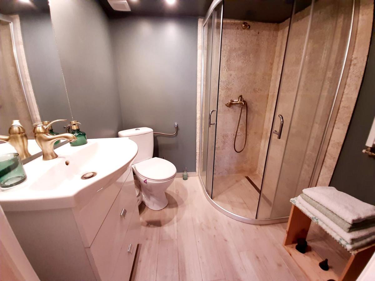 בראשוב Central Loft Apartment מראה חיצוני תמונה