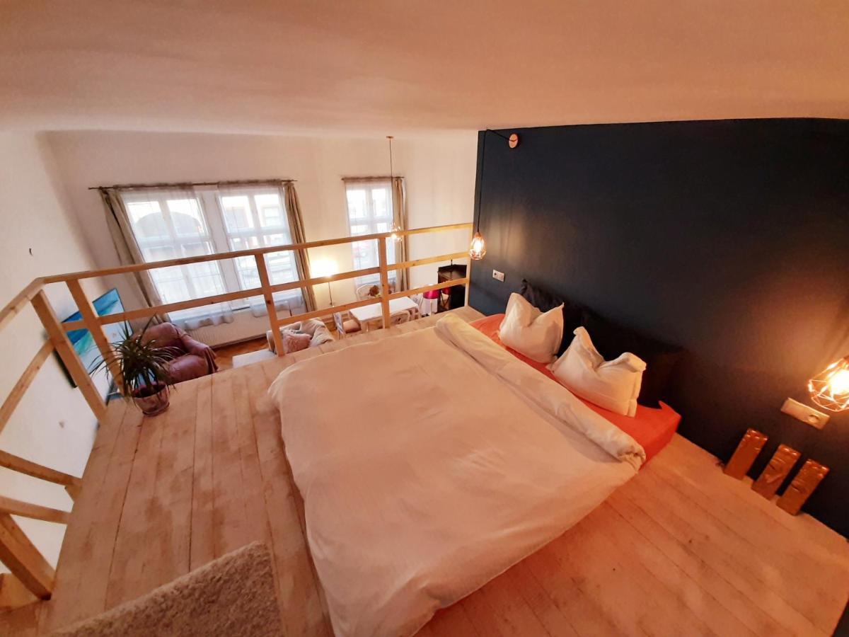 בראשוב Central Loft Apartment מראה חיצוני תמונה
