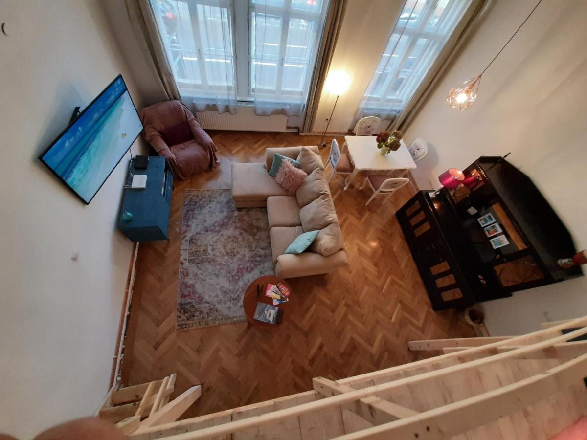 בראשוב Central Loft Apartment מראה חיצוני תמונה